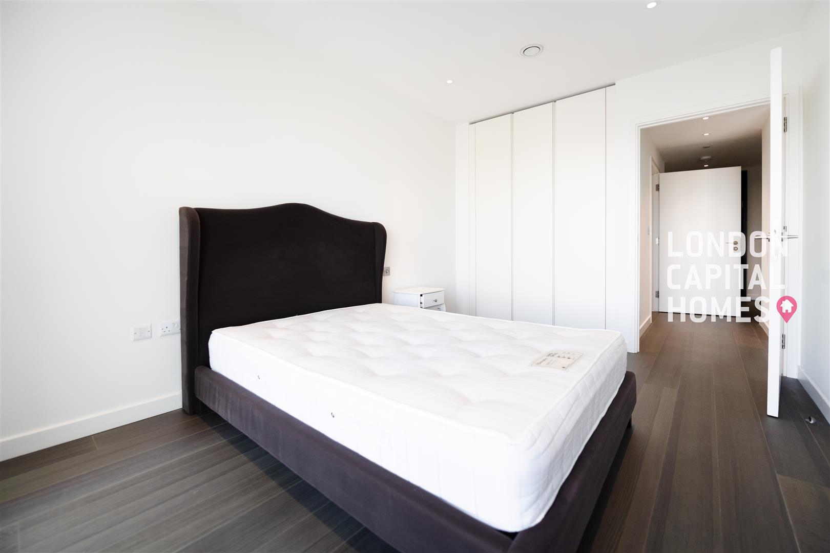 10 Cutter Lane, LONDON